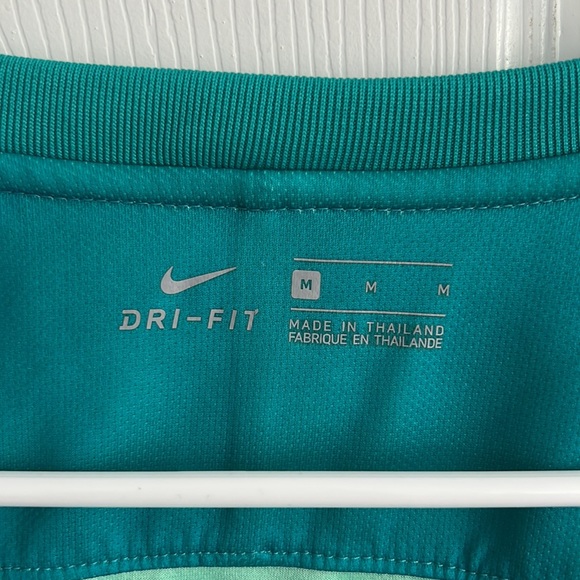 Nike FCB soccer jersey - Picture 7 of 7